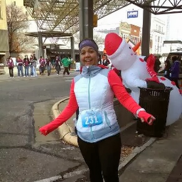 Meet your Posher, Melissa - Picture 1 of 1